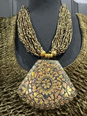 New Tazza Beaded Necklace Made In India